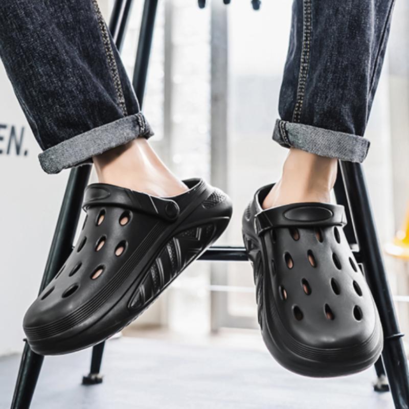Men's Thick Soled Clogs Slippers Sandals Outdoor House Slippers Man Clog Garden Shoes Comfortable Men's Sneakers Beach Sandals