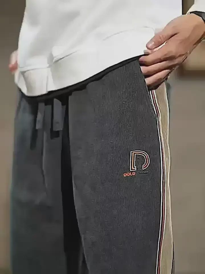 Pánské tepláky z tlustého sametu a manšestru, podzim/zima 2024: Volný střih, teplé a moderní