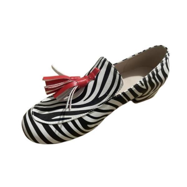 Fashion Shoes Woman 2025 Fringe Round Toe Mixed Colors Autumn Loafers With Fur Shallow Mouth Casual Female Sneakers Low Heels New Tassel