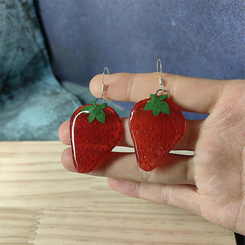 Kiwi Fruit Slice Plant Earrings for Women Epoxy Resin Handmade Dangle Jewelry for Spring and Summer Parties