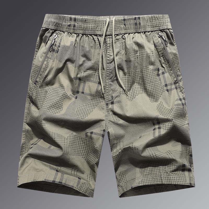 

Men s Camouflage Bermuda Shorts with Zipper Pockets, Lightweight Casual Beach Pants, Loose Fit 3XL темного кольору хакі