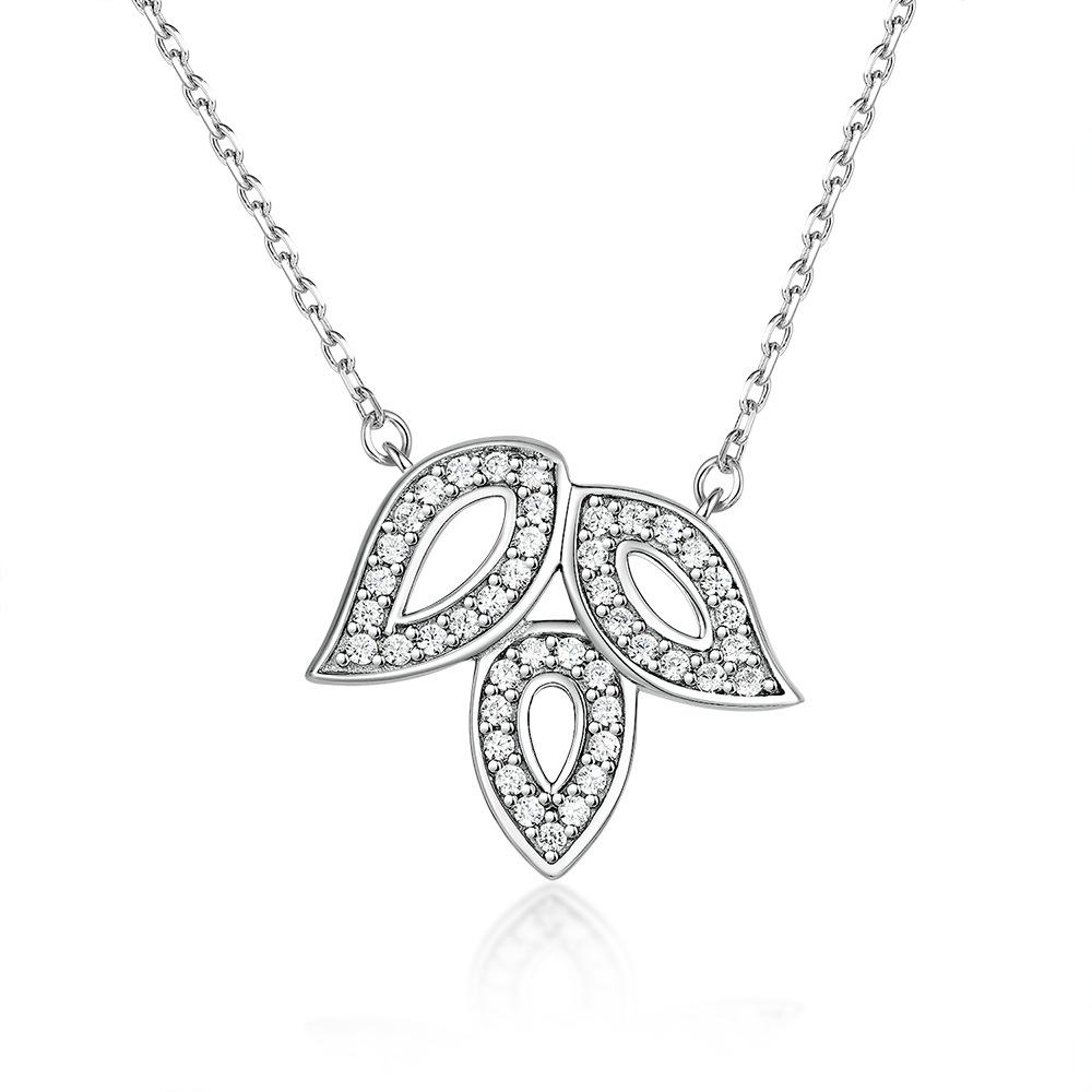 

S925 sterling silver leaf clover necklace niche leaf pendant European and American big-name collarbone chain versatile 925 silver платиновый