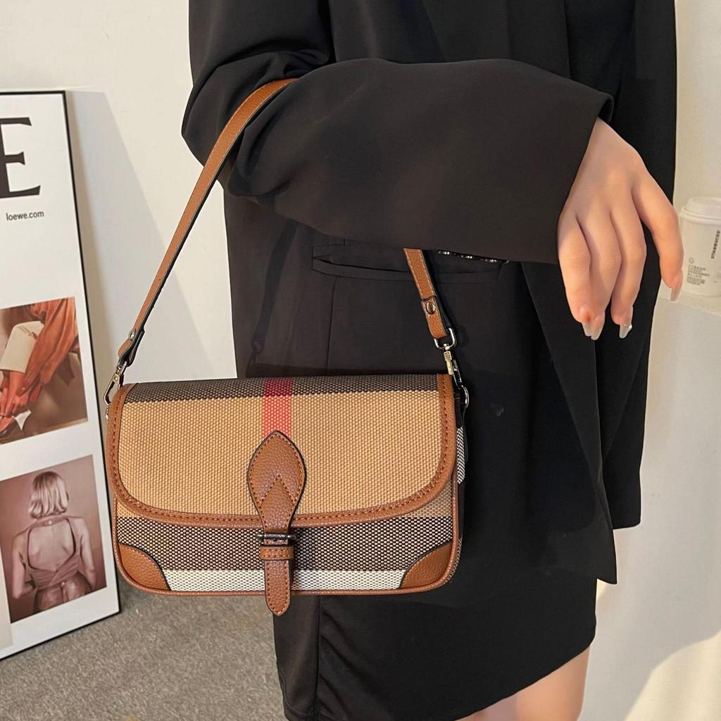 Fashion Plaid Women's Bag Small Armpit Bag Wide Shoulder Strap Summer Single Shoulder Crossbody Bag 2026 New Bag