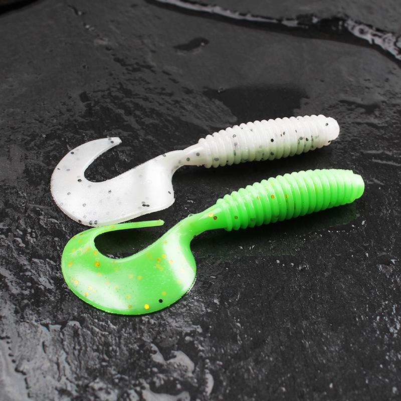 Japanese T-tail Soft Worm Jig Set: Long Cast Artificial Bait for Bass and Mandarin Fish with Curly Tail Lure