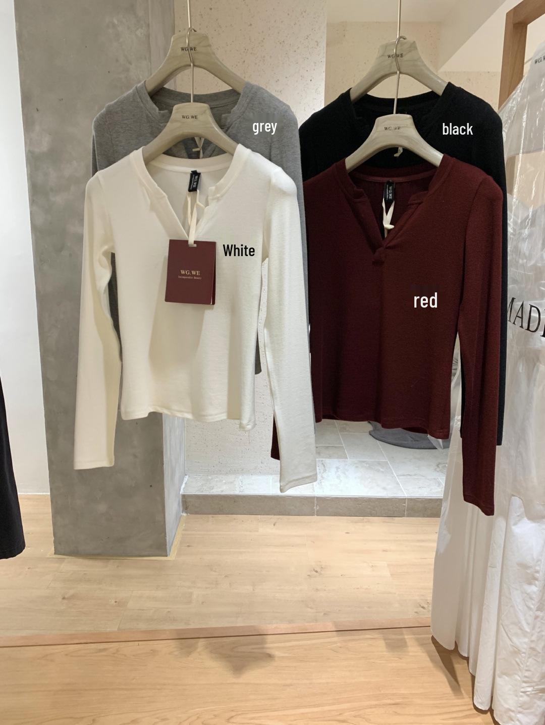 Women s V-neck Long-sleeved T-shirt - Autumn/Winter Design Medium чёрный