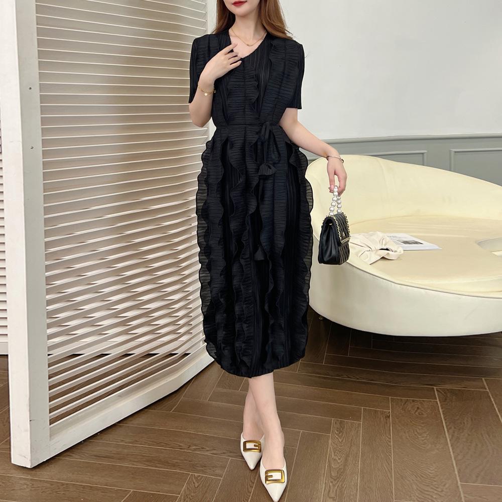 

Роскошное плиссированное платье с V-образным вырезом и оборками 2024 года One Size чёрный