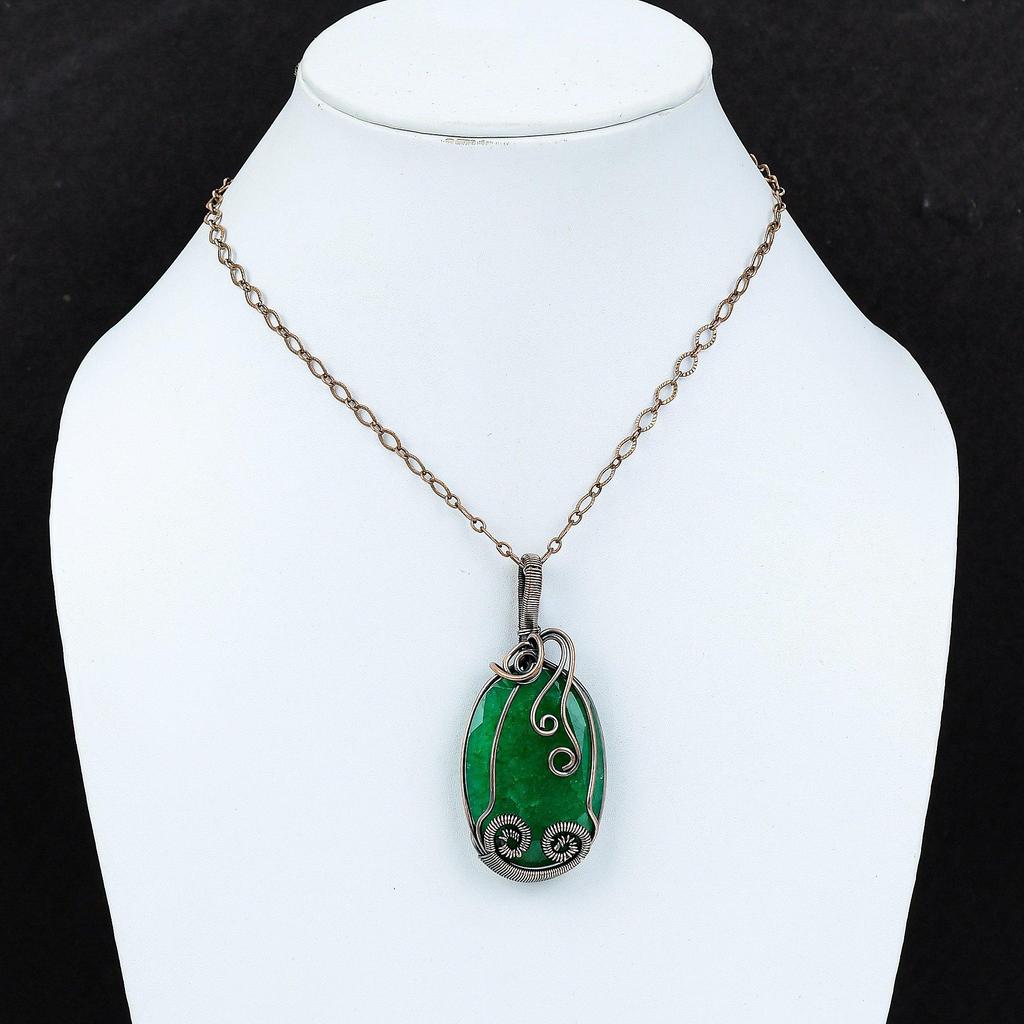 Lab-Created Emerald Gemstone Pure Copper Wire Wrapped Handmade Pendant Jewelry For Gift