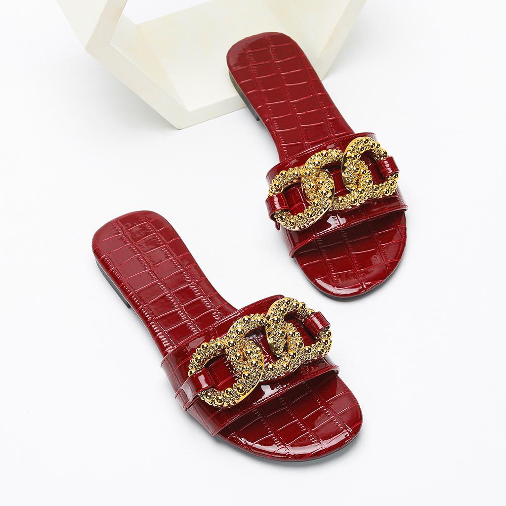 New Luxury Women's Slippers Summer Metal Buckle Crocodile Pattern Wine Red Fashionable Flat Slippers Outerwear Play Sandals