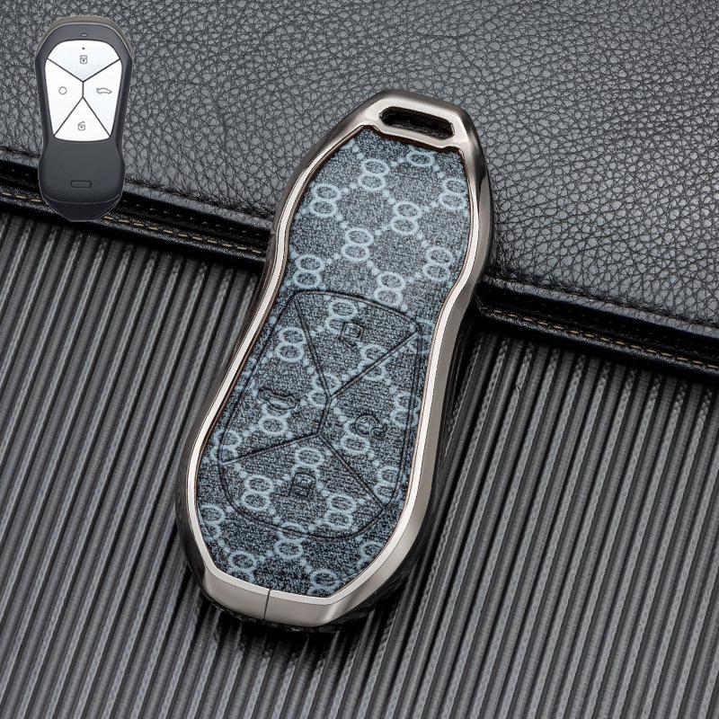 Signal Unobstructed, Suitable for Xiaopeng P7 G9 G3 P5 Metal All-inclusive Double-sided Leather Car Key Protective Case