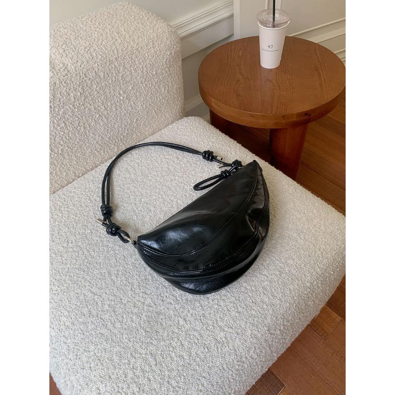 Niche Underarm Bag Women's New Trendy Fashion Bag Versatile Shoulder Bag Messenger Bag