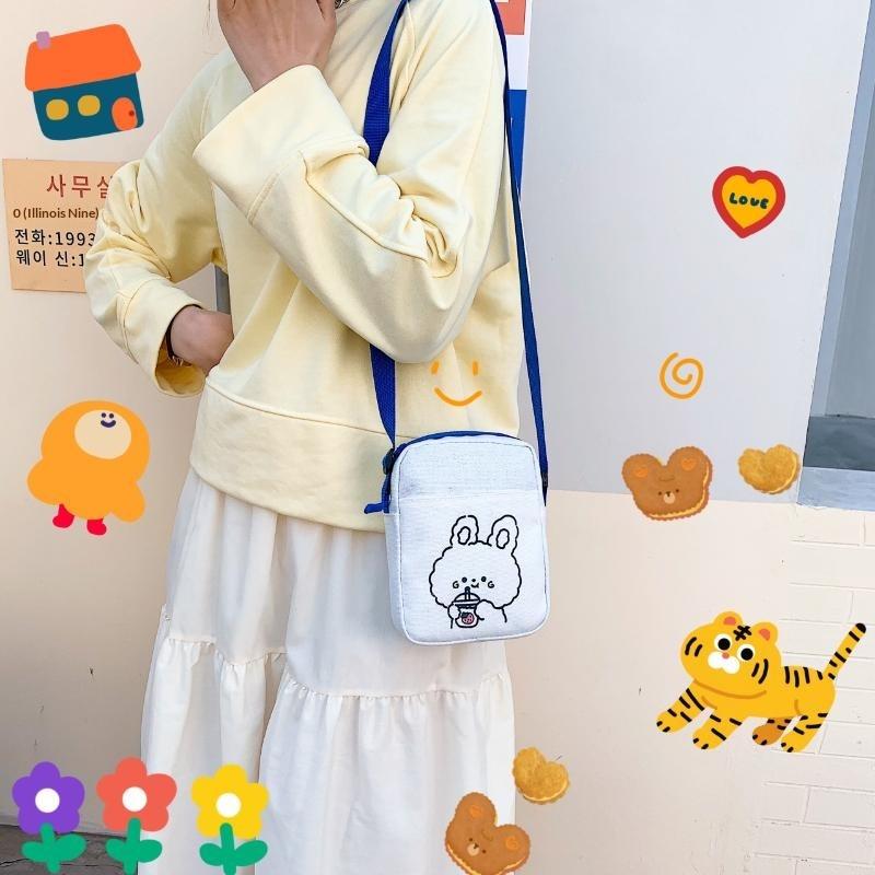 Black Canvas Crossbody Bag Kawaii Cartoon Bunny Print Fashion Casual Tote Bag for Teens School Commute Daily Shopping
