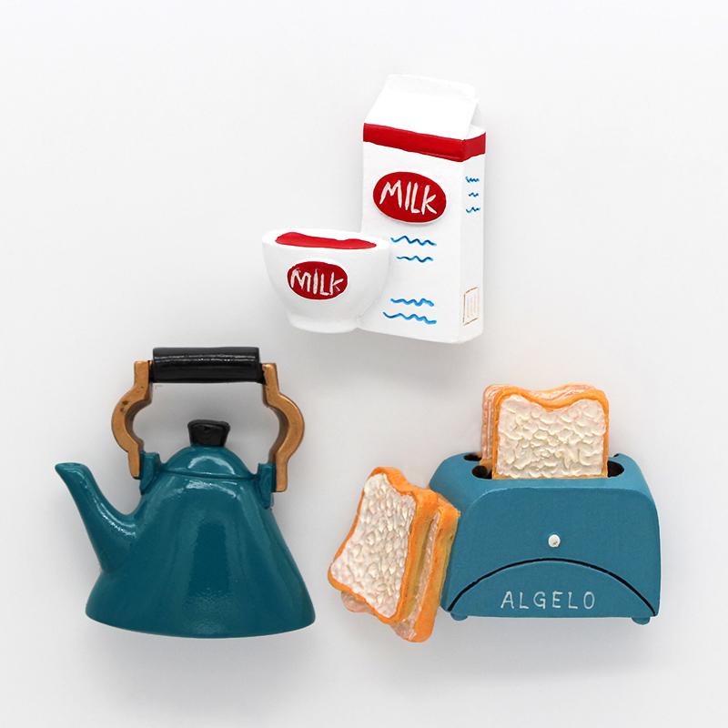Home Decoration Magnetic Refrigerator Paste Sticky Notes Bread Machine Tomato Egg Pan Teapot Milk Model Fridge Magnet Collection