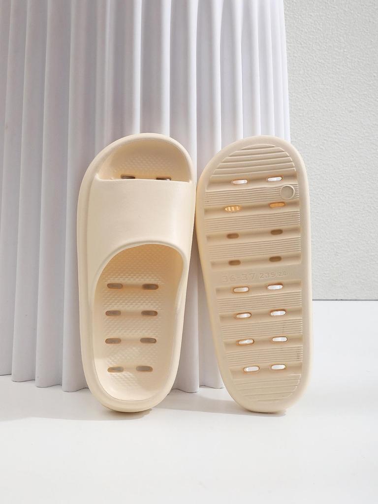 2026 Summer One-Strap Water-Draining Slippers for Indoor/Outdoor Use - Fashionable, Simple Design