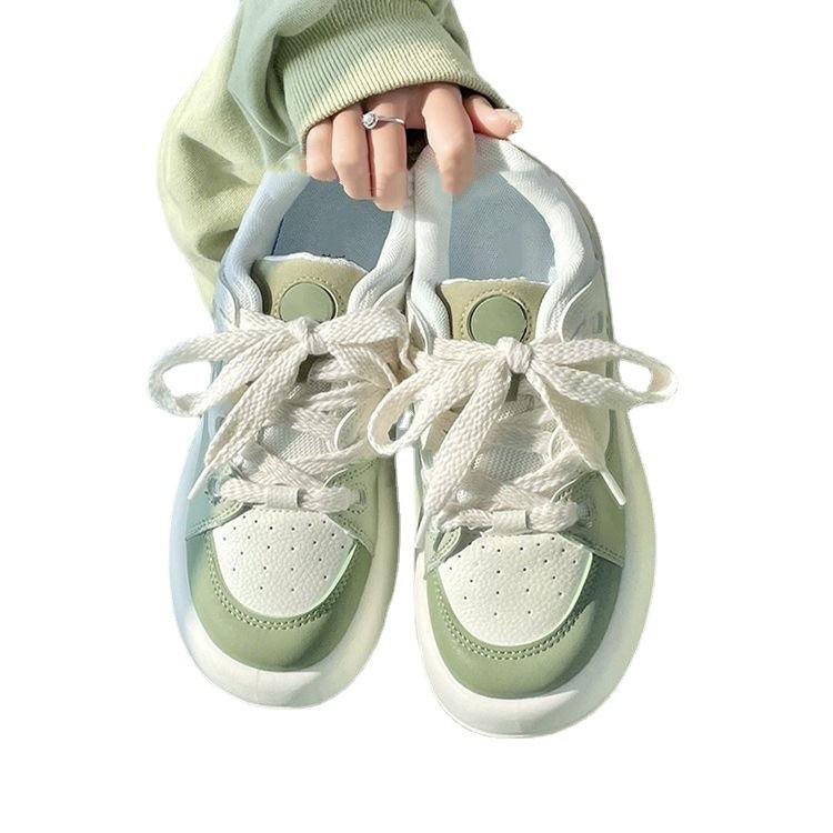 Spring New Thick-soled Versatile Little White Shoes for Female Students Ins Trendy Sports and Leisure Board Shoes for Women