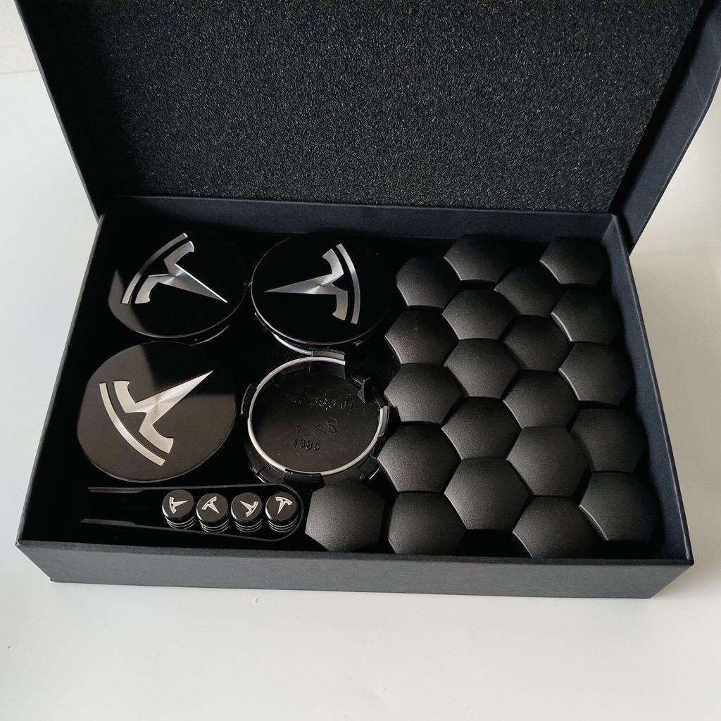 ZFX1 31-teilige Box für Tesla Model 3 Model Y Juniper Abdeckung Radumrüstsatz Radnabe Center Cap und Reifenschrauben Zubehör
