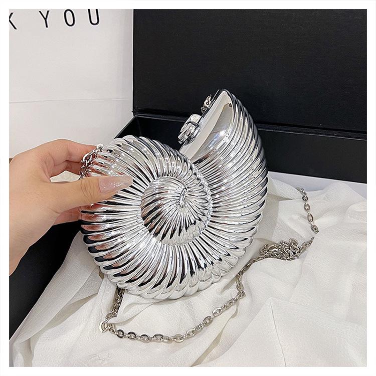 Seashell-Shaped Women's Evening Crossbody Bag - 2024 Summer Trend