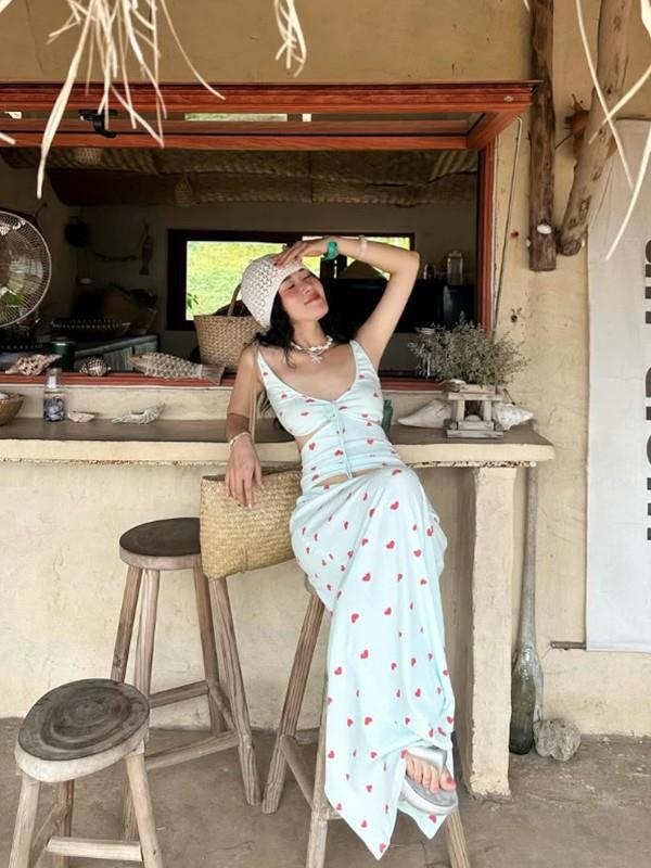 Beach Pattern Heart Bikini and Long Skirt Four-Piece Set - Women's Slimming Resort Swimsuit