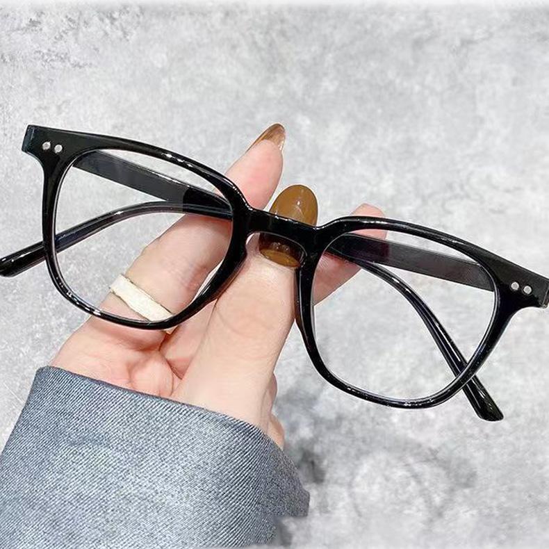 Unisex Anti Blue Light Glasses Frame B302 For Myopia Protection Fashionable Square Frame Suitable For Students And Adults