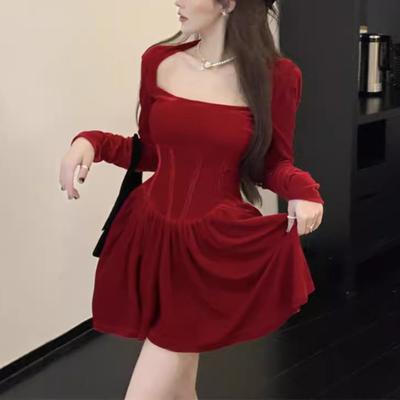 Women Dress Square Neck Pleated A-line Long Sleeves Pleated Slim Waist Velvet