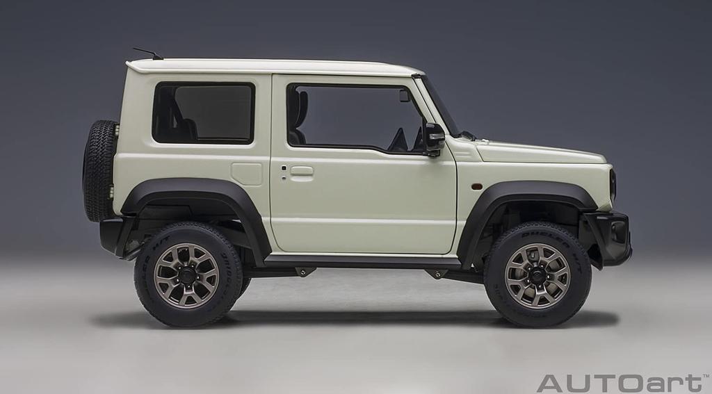 AUTOart 1/18 Scale Suzuki Jimny Sierra (JB74) White Pearl Finished Model 78511