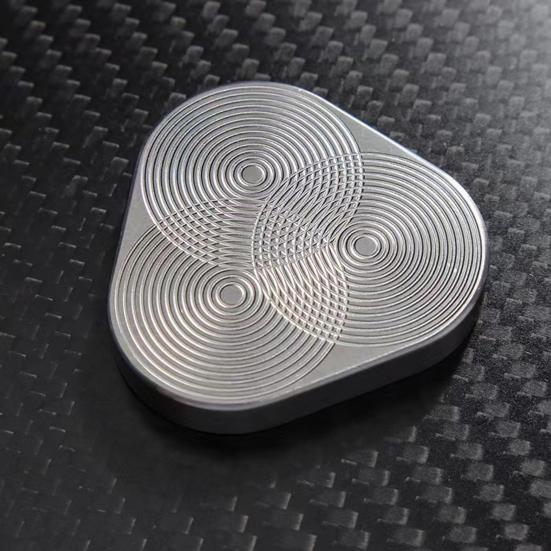 Triangle Fidget Slider Stress Anxiety Relief Portable Kids Teens Adults Magnetic Metal Fingertip Slider Pocket EDC Slider Sensory Toy