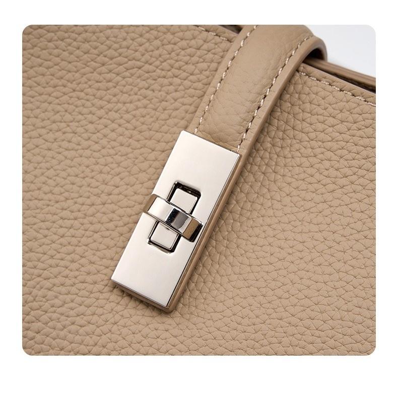 Women's Genuine Leather Handbag, Top Layer Cowhide Large Capacity Tote Bag QSL2307