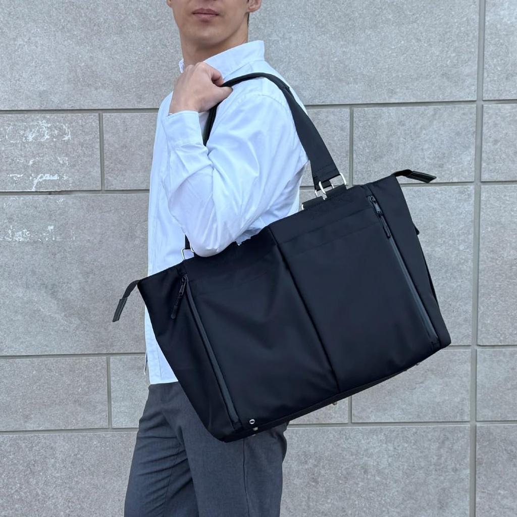 Never lose track of your phone or documents A yet tote bag with double [piuno] again! large-capacity easy-to-carry, multi-functional 3-way handles.
