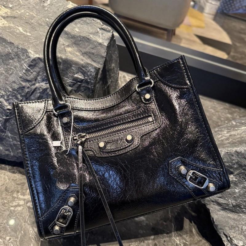 Womens Genuine Leather Crossbody Bag 2026 Small Square Shoulder With Rivets Soft Full-Grain Cowhide