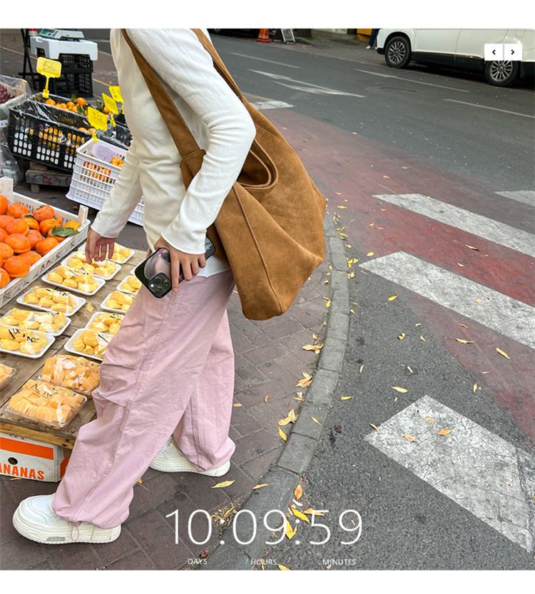 2025 Trendige Damen Einfarbig Umhänge Schulter Tragetasche