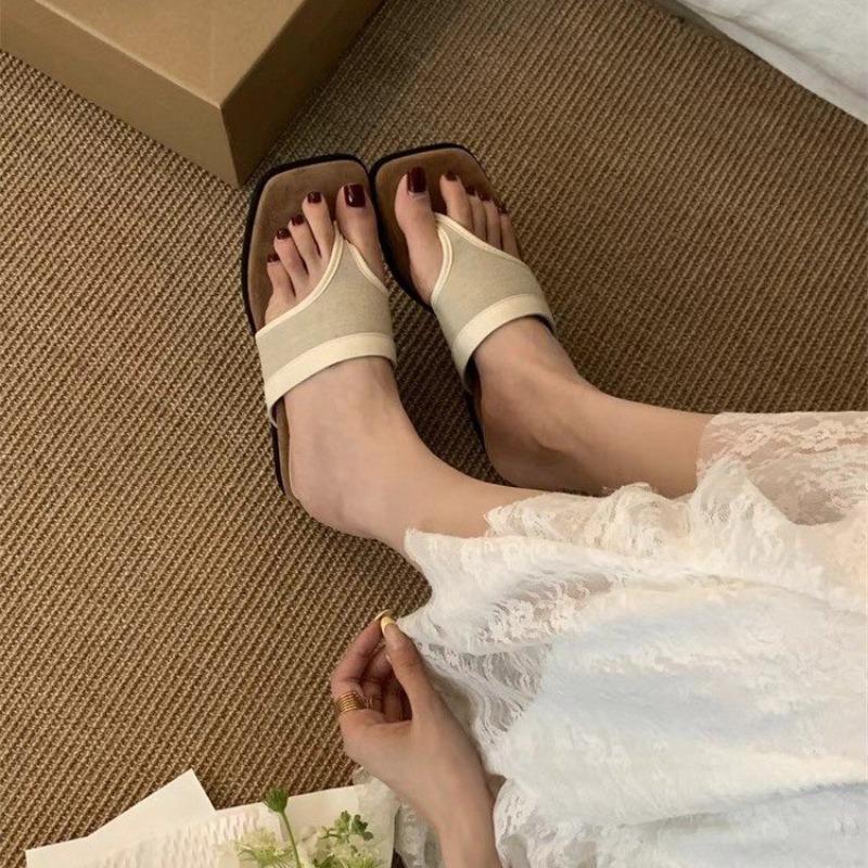 Шлепанцы на толстой подошве с каблуком, крутые тапочки, женская летняя одежда, новая красивая юбка, пляжные сандалии 40