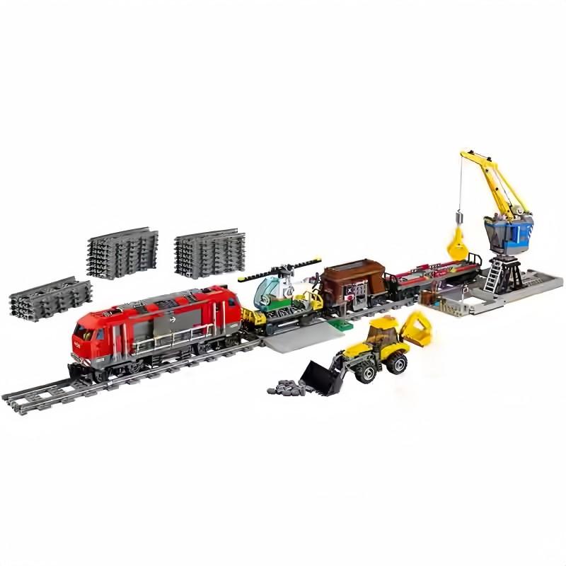 סט לבני רכבת כבדה RC עם שלט רחוק, מסילה, כלי רכב הנדסיים, דמויות מיני, בניית עיר Br