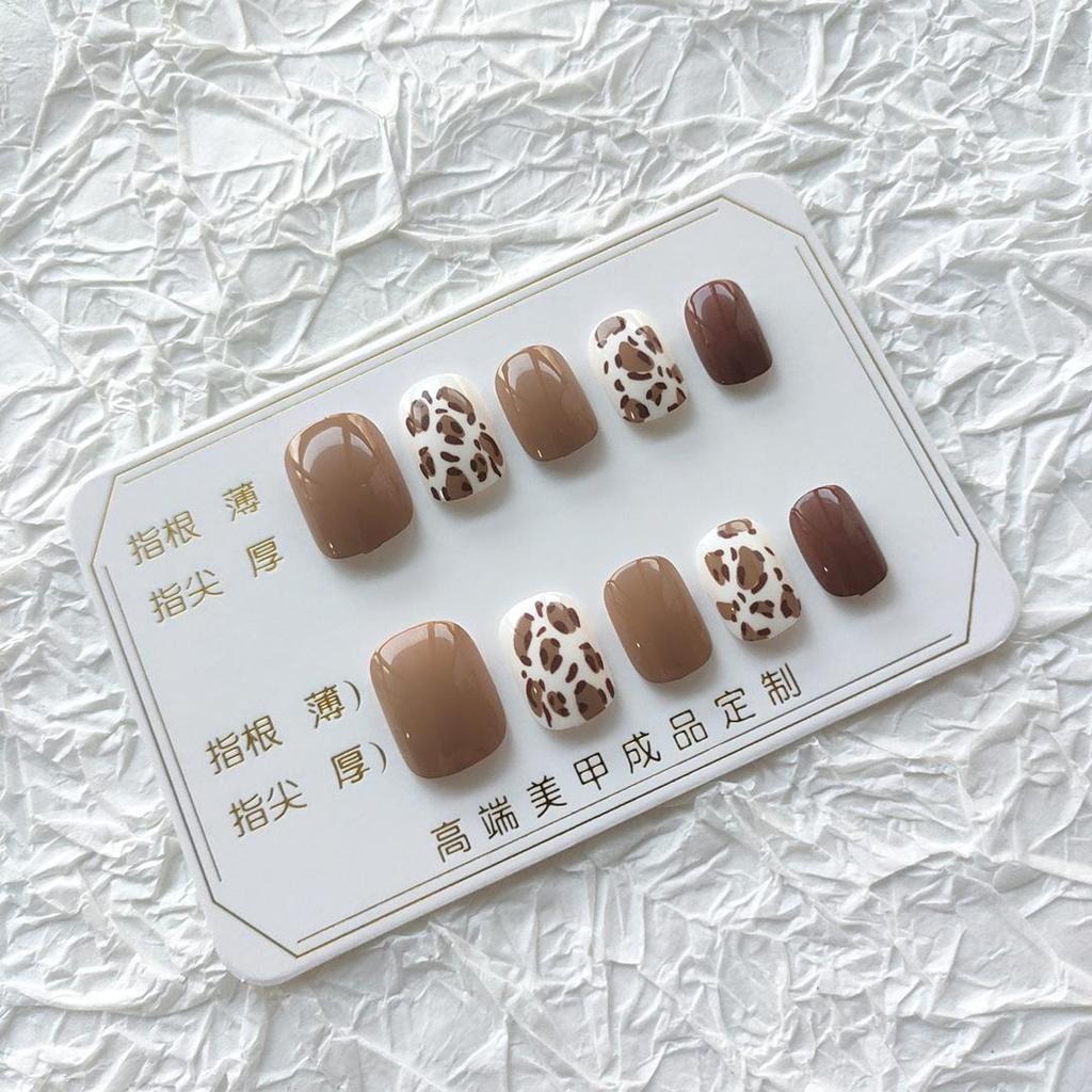 C416 Leopard Print Color Block Press-On Nails - Removable Manicure Set for Autumn/Winter Brown False Nails