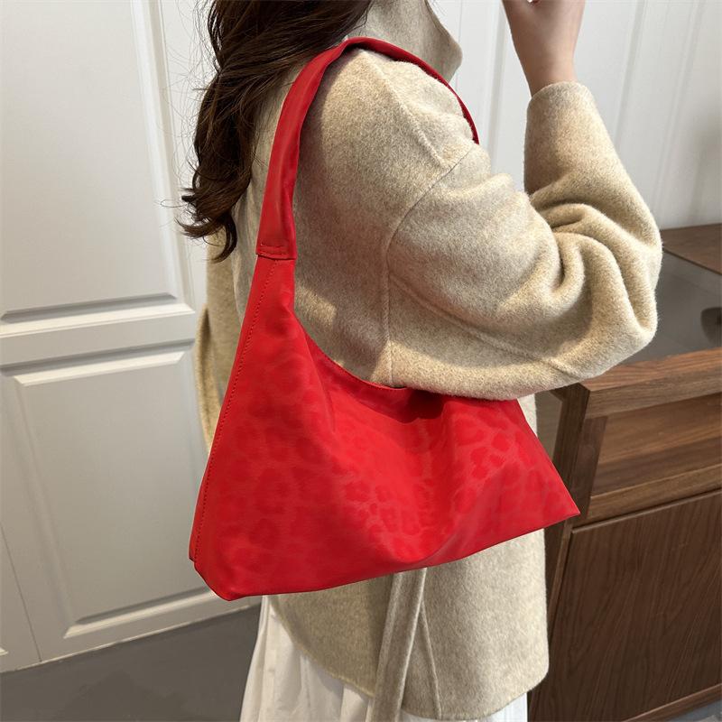 Underarm Bag - Fashionable and Stylish Single Shoulder Bag - Casual Small Crossbody Bag