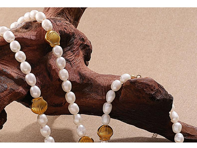 High-End Freshwater Pearl Necklace with Ocean-Inspired Seahorse and Turtle Design In Women's Titanium Steel