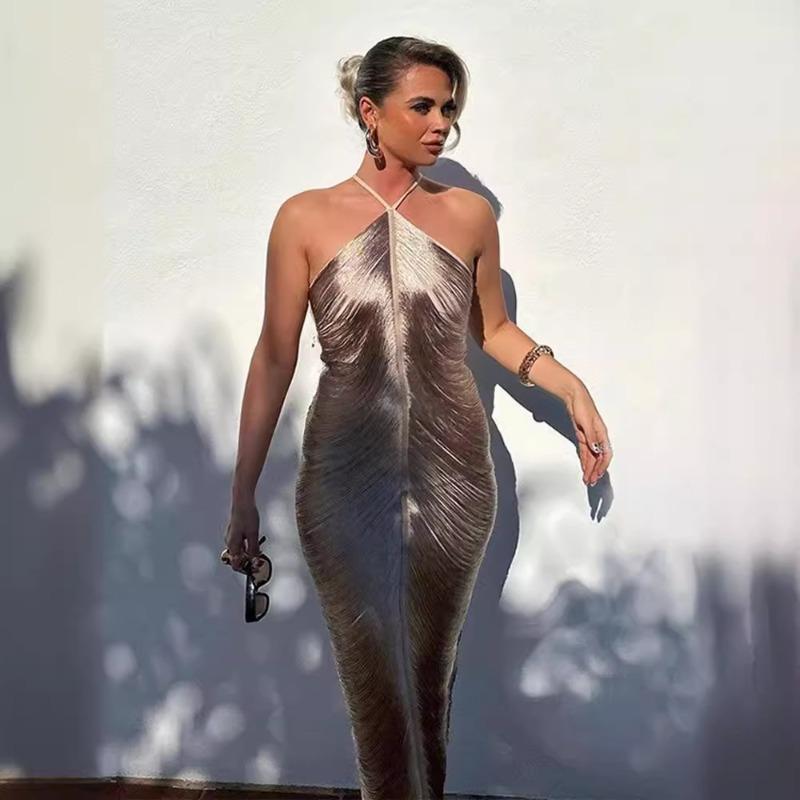 Modisches Fransen-Rückenschlitz-Neckholder-Kleid Kleid