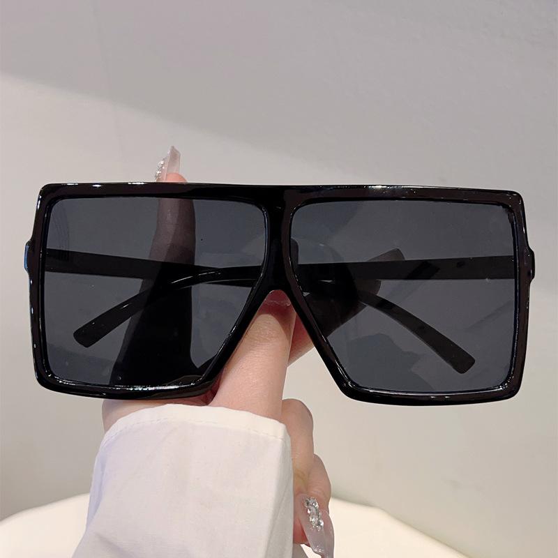 Attractive Glasses Women's Clear Vintage Oversized Square Sunglasses For Men Sun Glasses Punk Popular Big Frame Luxury Brand Designer Colorful Eyeglasses