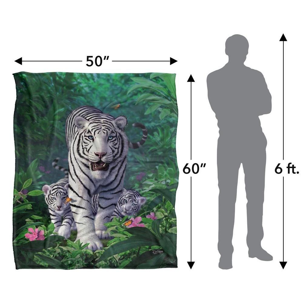 JQ Licensing Jlo Silky Tiger Supersoft Blanket