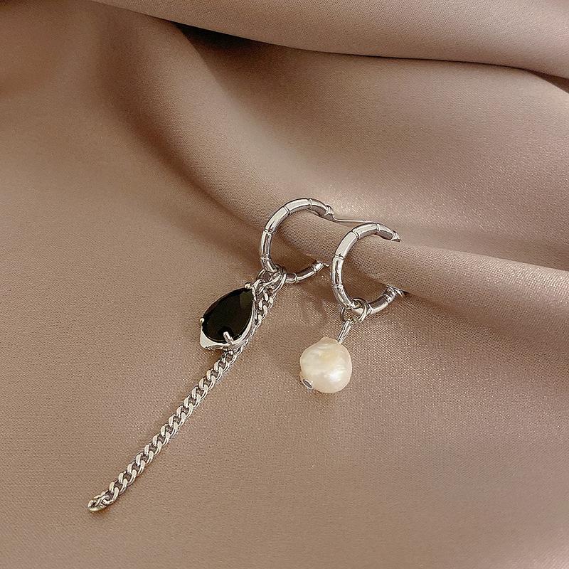 

Baroque Pearl Tassel Drop Earrings for Women Shiny Crystal Rhinestone Chain Long C Shape Long Earrings Luxury Party Jewelry Gift