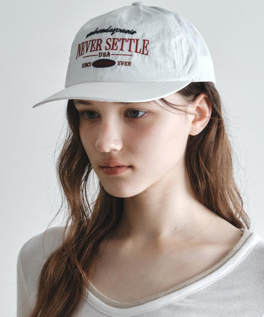 Wednesday Oasis For Woman Never Settle Nylon Ball Cap_White(W26Acc02)