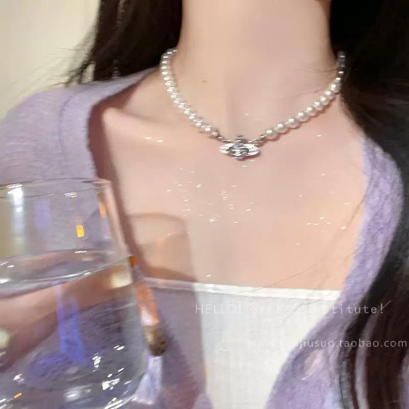 Shell Star Pendant Necklace Female Gentle Summer Niche Premium Sense Clavicle Chain Light Luxury Cold Necklace