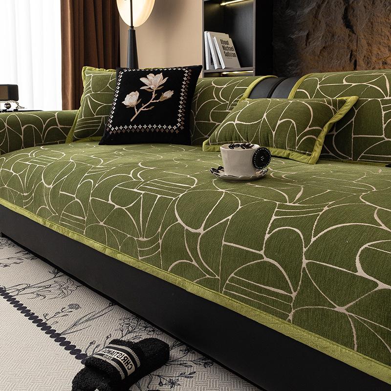

Four Seasons Universal Light Luxury Premium Leather Sofa Cushion New Cover Straight Row Non-Slip Cushion Cover Towel 70*70cm