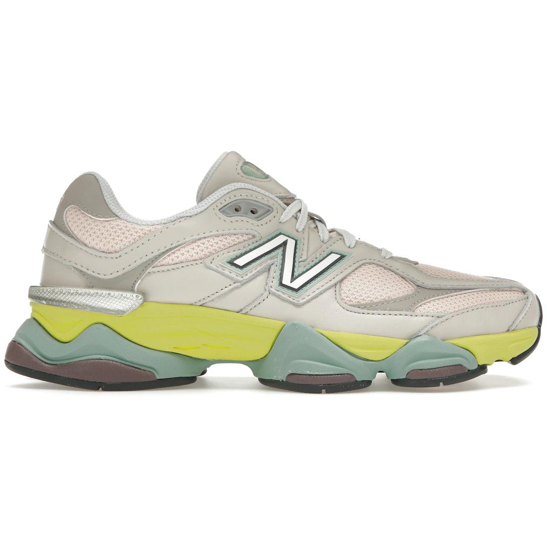 

Кроссовки New Balance 9060 Moonbeam Vintage Rose Lime(U9060GCB) 37