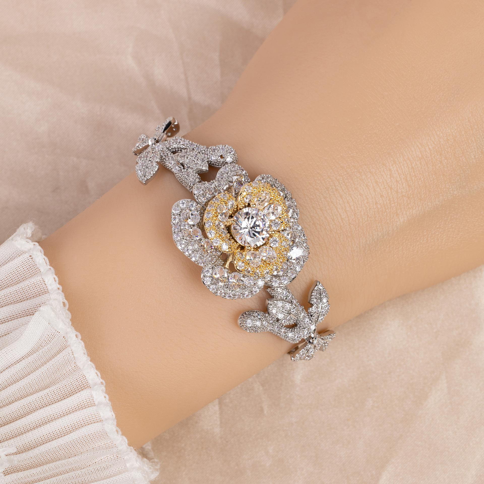 2026 Micro-inlaid Diamond Light Luxury Bracelet Women s Zircon Bracelet Banquet Temperament Versatile, Flower Zircon Bracelet Women 18CM