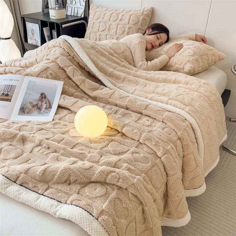 

Heart Pattern Coral Fleece Blanket Autumn Winter Cozy Thicken Warm Plush Blanket for Bed Fluffy Super Soft Sofa Throw Blankets 0.7x1.0m Very Small абрикосовый