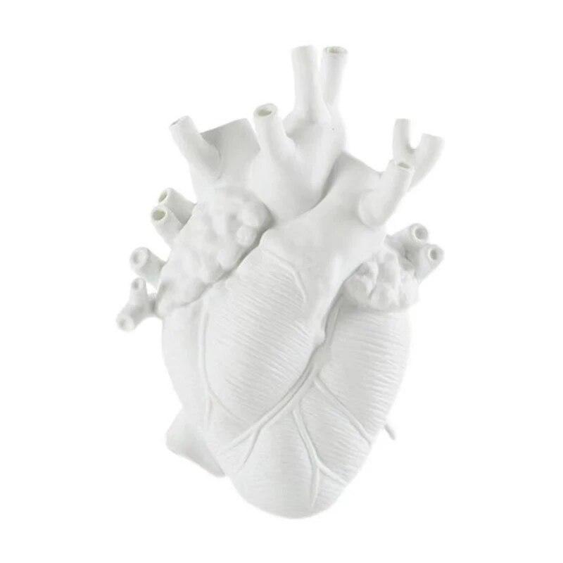 

Heart Vase Creative Heart Sculpture Personalised Artwork Anatomical Simulation Decorative Container Valentine s Day Gift білий