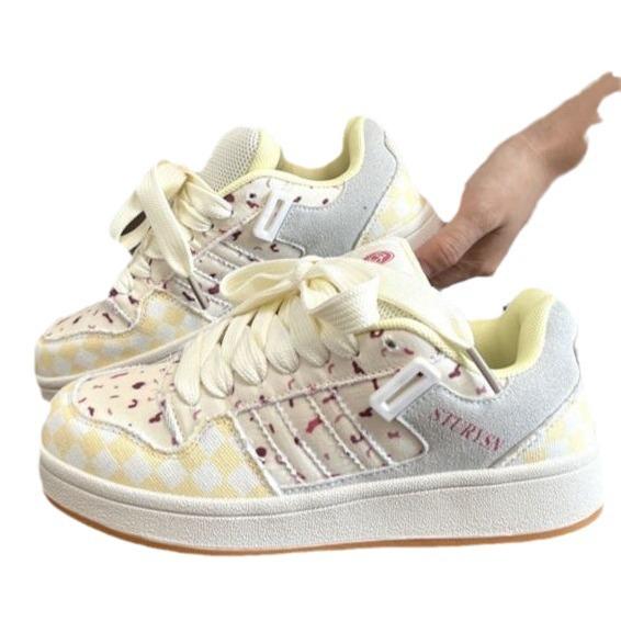 Korean Version of Versatile Cranberry Platform Bread Shoes Hong Kong Style Niche Summer New Casual Skateboard Shoes Women
