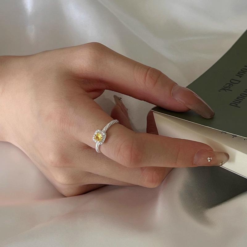 And Modern Sleek Copper Ring For Women With Minimalist Design For Fashion Look Forward