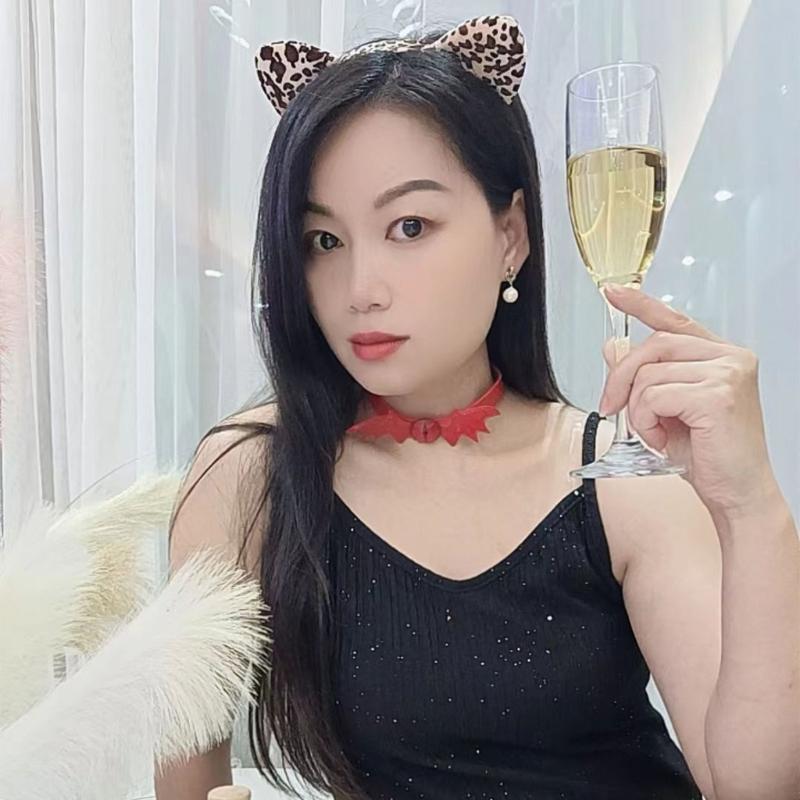 Halloween Devil Bat Wing Choker Necklace, Leather Bat Choker, Leather Collar Necklace for Women Halloween Cosplay