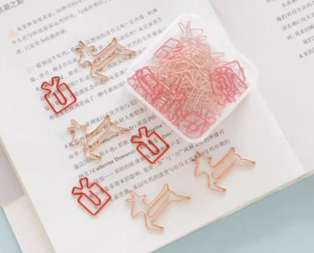 

24pcs irregular rose gold box paper clips with geometric shapes and multifunctional bookmarks cute small creative metal pins рожевий