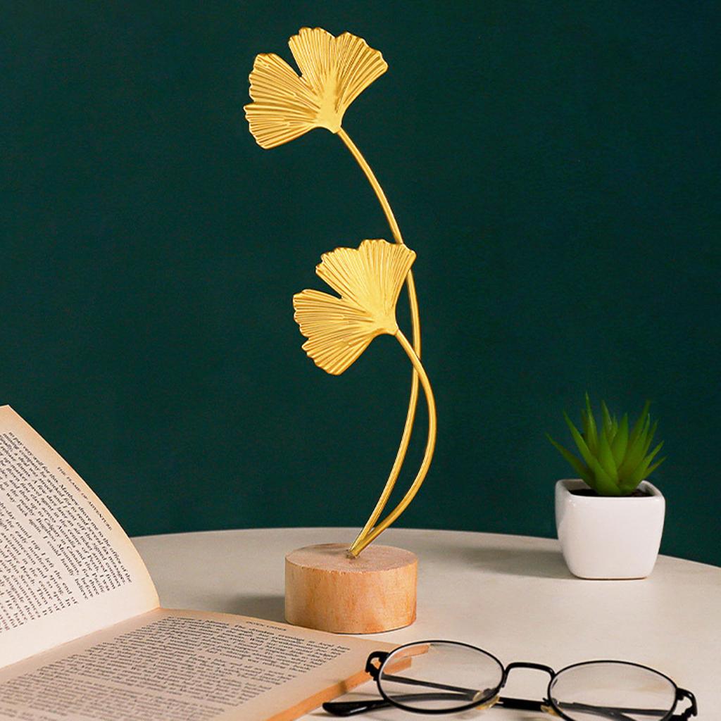 Goldene Ginkgoblatt-Statue Dekorative Moderne Eisen-Ginkgoblatt-Desktop-Ornament für Tischplatte Eingangsbereich
